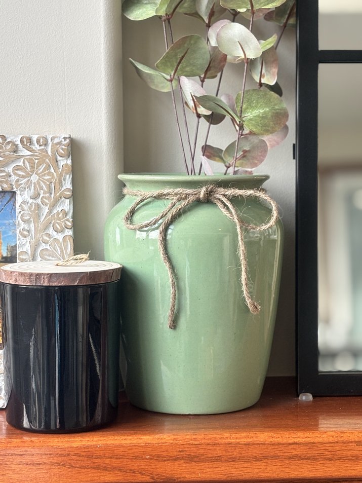 Modern Vintage Home: How to Style Thrifted and DIY Finds Into a Cohesive Home